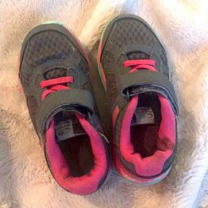 💐 Champion Toddler Girls Sneakers